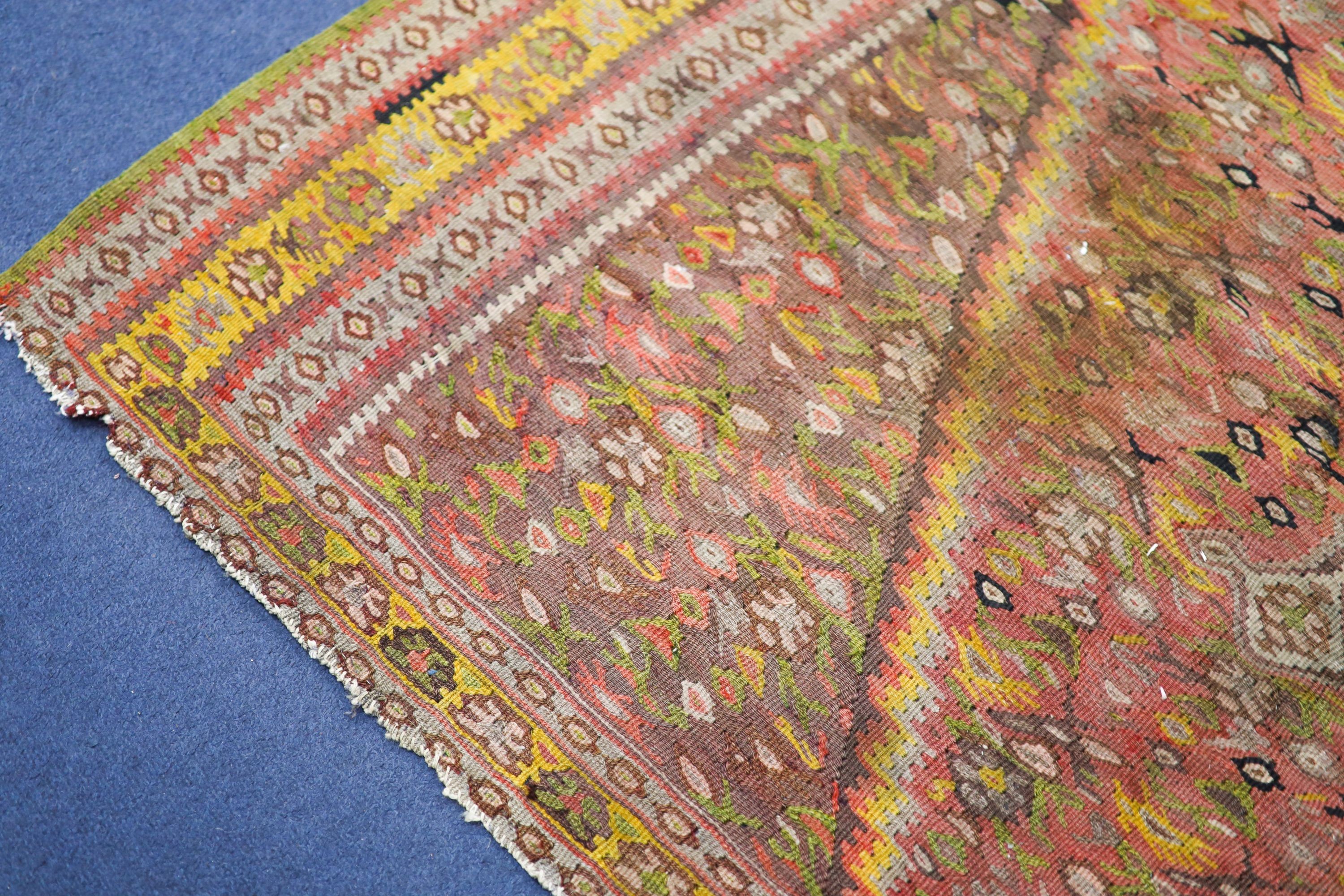 A Sennah kelim rug, 186 x 121cm.